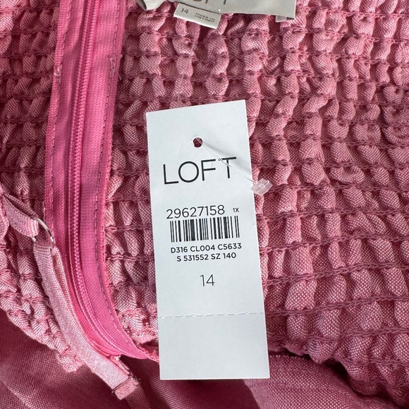 LOFT NWT Pink Linen Blend Wide Cropped Leg Tie Front Jumpsuit Sz 14 - Picture 3 of 6